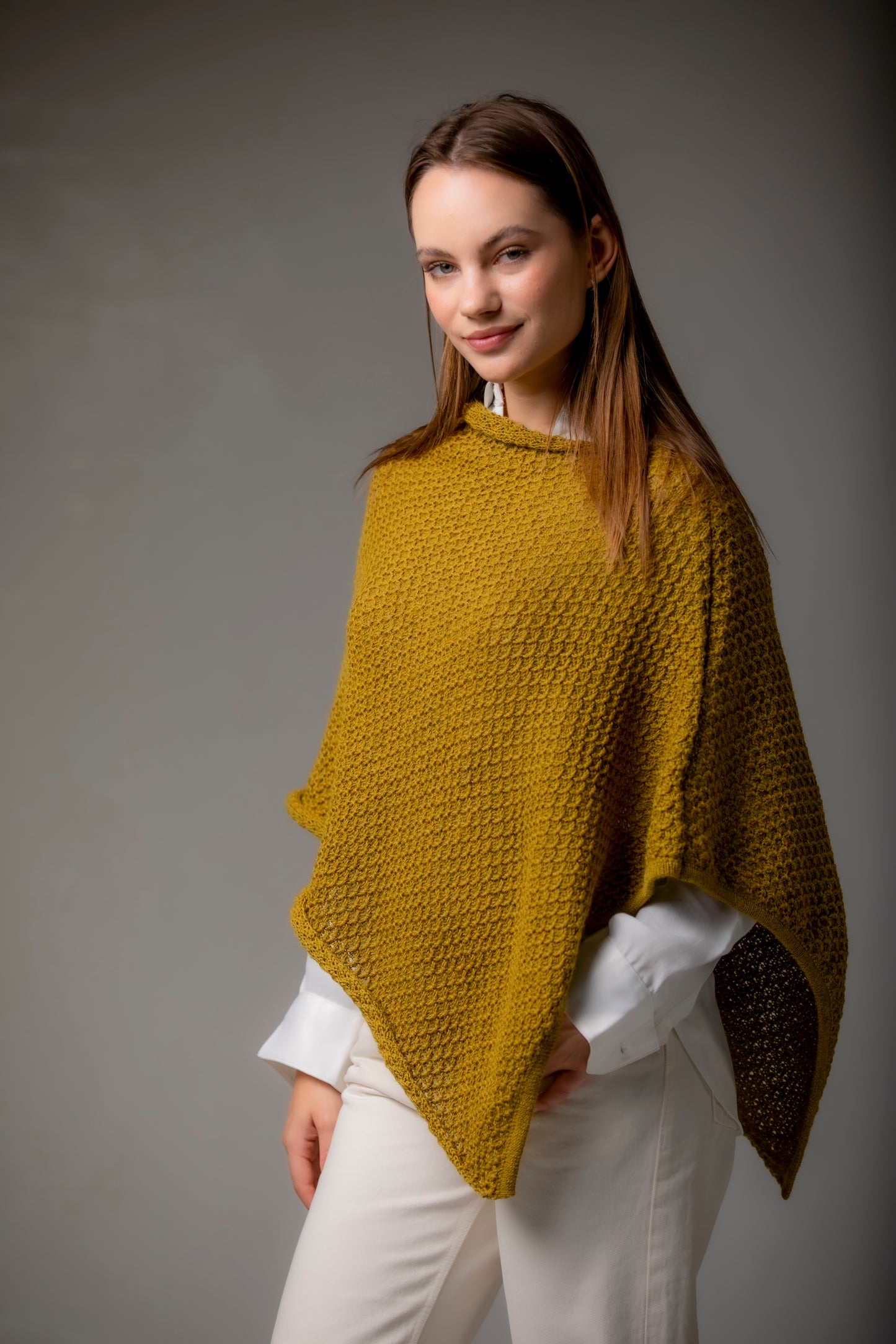 Poncho Nimbus