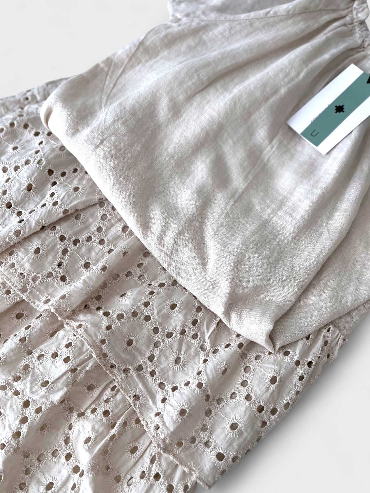 Vestido Broderie