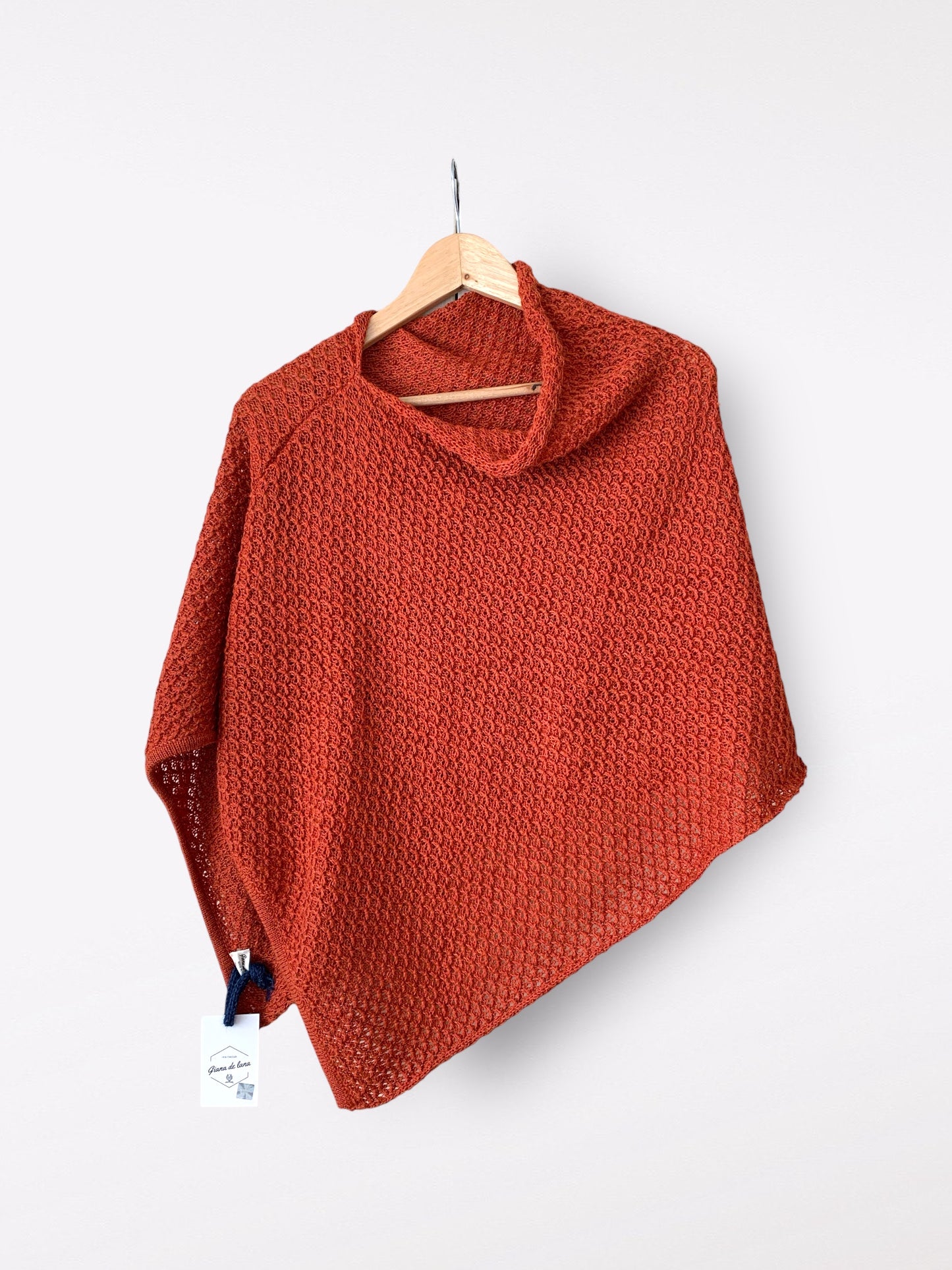 Poncho Nimbus